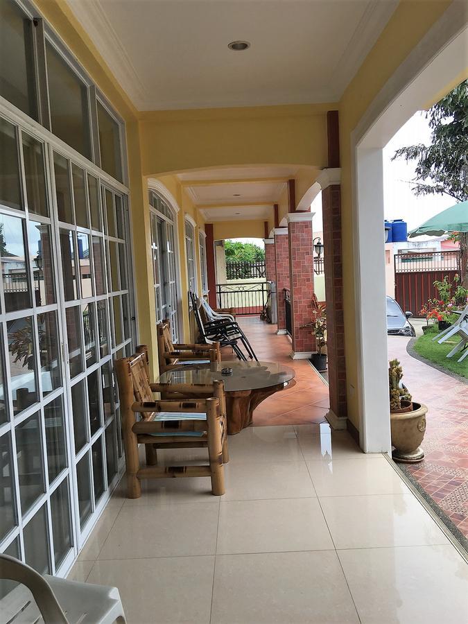 Casa Gialla Libaong Exterior photo