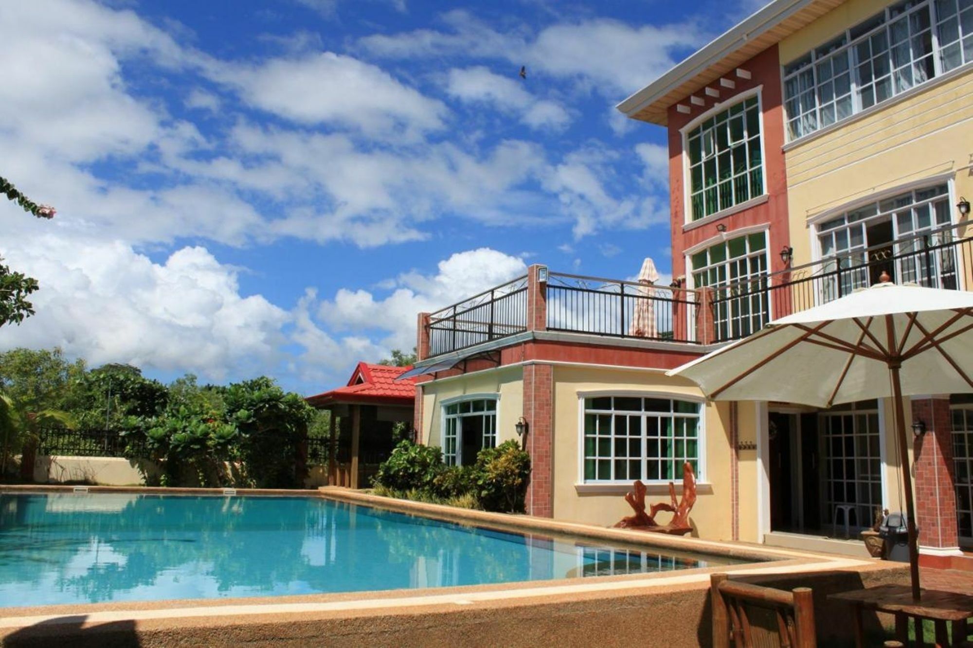 Casa Gialla Libaong Exterior photo